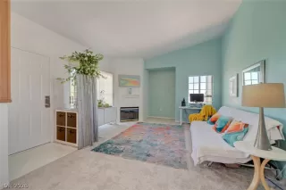 Photo #4: 2785735 Listing