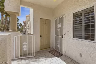 Photo #2: 2785781 Listing