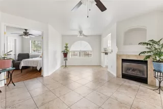 Photo #6: 2785843 Listing 