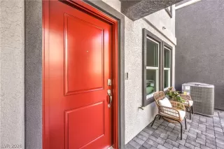 Photo #2: 2785847 Listing