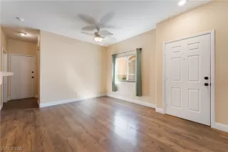 Photo #4: 2785904 Listing