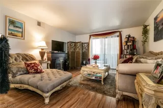 Photo #5: 2785923 Listing 