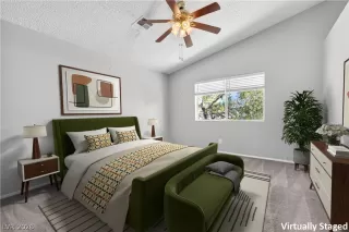 Photo #5: 2785932 Listing