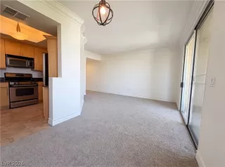 Photo #6: 2785943 Listing 