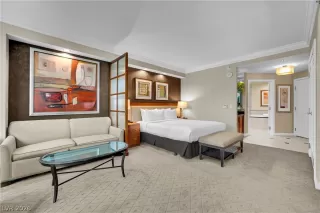 Photo #5: 2786015 Listing 