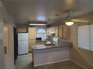 Photo #5: 2786070 Listing 