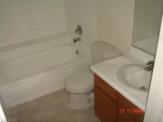 Photo #3: 2786074 Listing