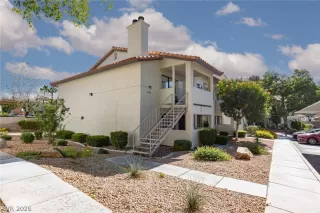 More Details about MLS # 2786088 : 8804 RIVER PINES COURT 202