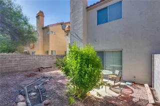 Photo #6: 2786181 Listing