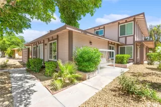 Photo #4: 2786218 Listing