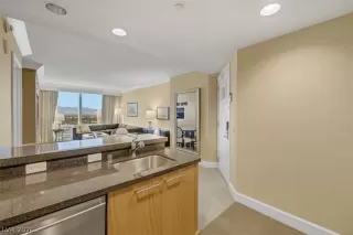 Photo #5: 2786308 Listing