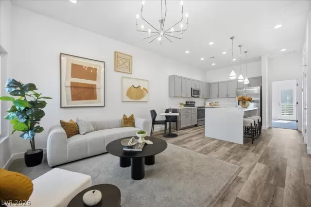 MLS: 2786312 Condo For Sale