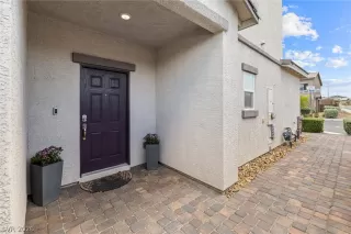 Photo #3: 2786313 Listing