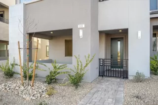 Photo #2: 2786314 Listing