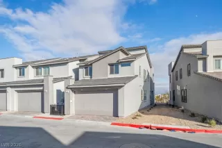 Photo #5: 2786314 Listing