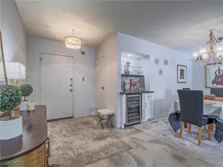 Photo #1: 2786317 Listing