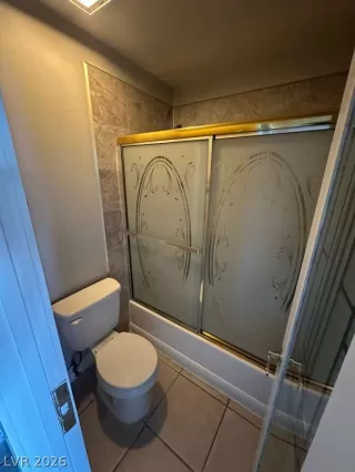 Photo #6: 2786355 Listing