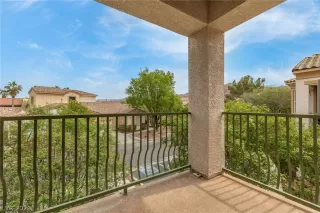 Photo #1: 2786391 Listing 