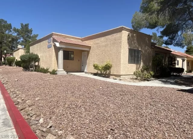 MLS: 2786432 Condo For Sale