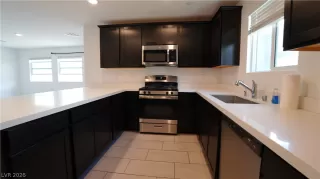 Photo #3: 2786471 Listing 