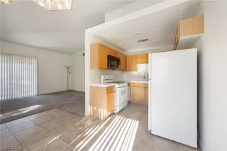 Photo #1: 2786483 Listing