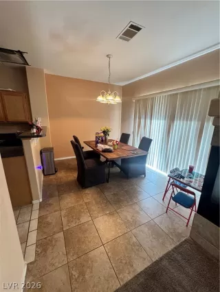 Photo #2: 2786490 Listing