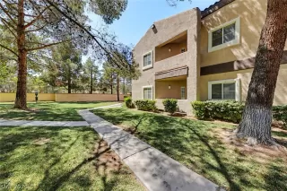 Photo #2: 2786524 Listing