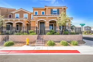 More Details about MLS # 2786569 : 3741 TRANCOSO AVENUE