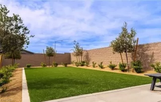 Photo #6: 2786599 Listing