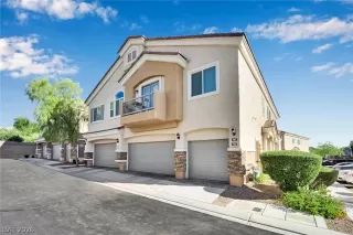 Photo #1: 2786611 Listing