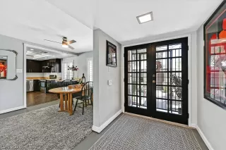 Photo #3: 2786627 Listing