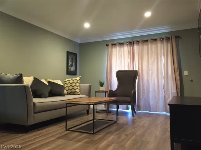MLS: 2786657 Condo For Sale