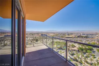 Photo #3: 2786660 Listing