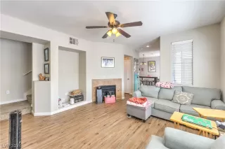 Photo #5: 2786661 Listing