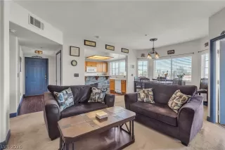 Photo #5: 2786674 Listing