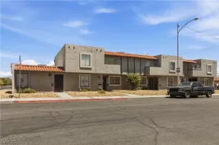 Photo #5: 2786691 Listing