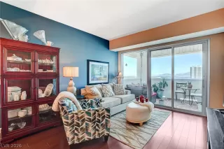 Photo #3: 2786707 Listing 