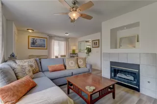 Photo #3: 2786711 Listing