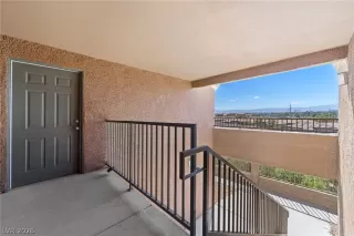 Photo #6: 2786719 Listing