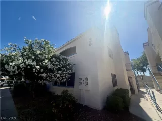 Photo #1: 2786839 Listing 