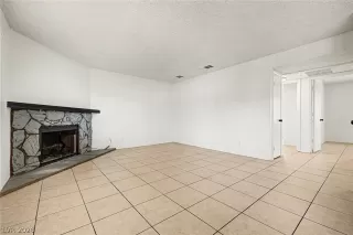Photo #4: 2786912 Listing 