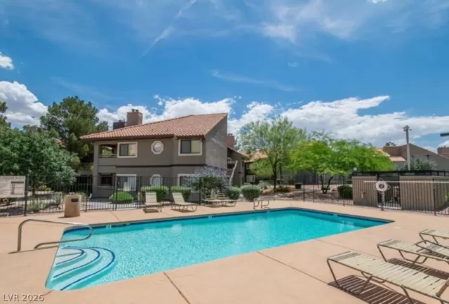 MLS: 2787044 Condo For Sale