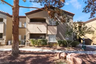 Photo #1: 2787045 Listing