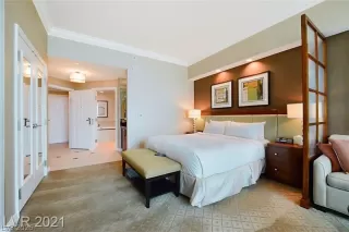 Photo #1: 2787077 Listing