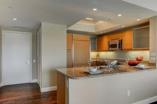 Photo #3: 2787092 Listing