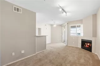 Photo #2: 2787150 Listing