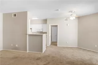 Photo #4: 2787150 Listing