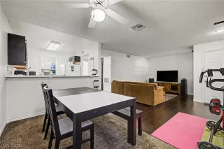 Photo #1: 2787152 Listing 