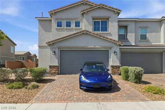 MLS: 2787170 Condo For Sale