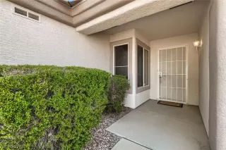 Photo #2: 2787177 Listing